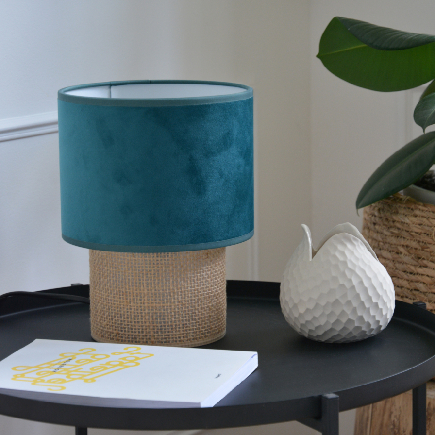 Lampe MARCIA intégrée dans une décoration intérieure au style scandinave