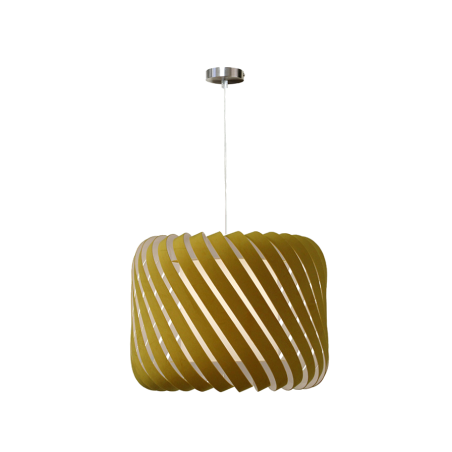 Suspension CLYDE design en lamelles ajourées velours coloris jaune installée dans un intérieur style contemporain.