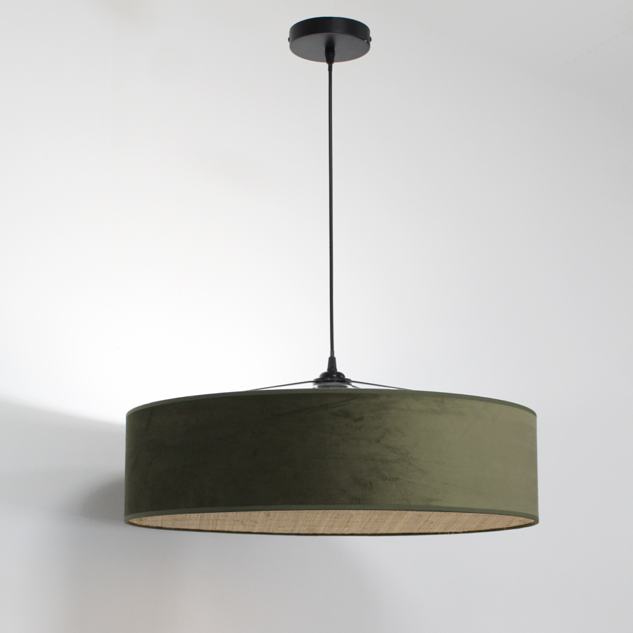Suspension TAMBOR en velours et rotin naturel coloris vert foret - Sinaya luminaires