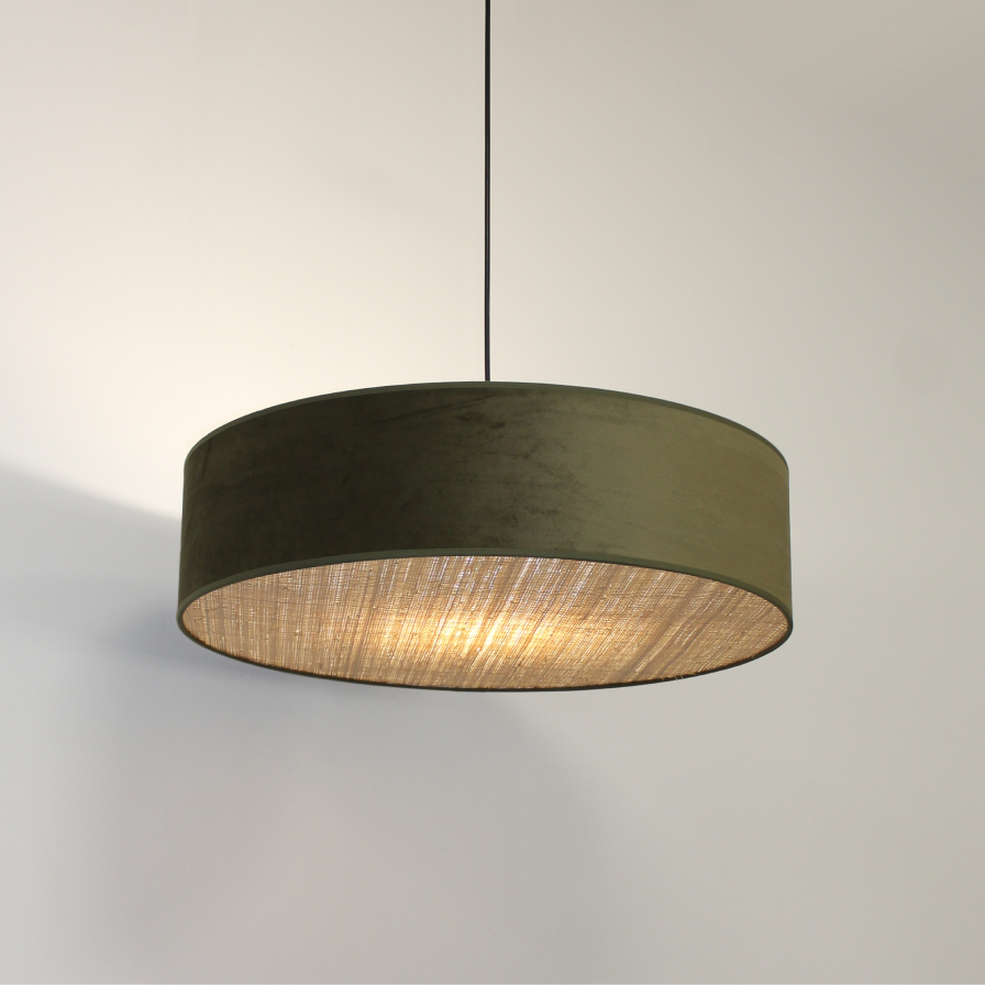 Suspension TAMBOR vue du dessous mettant en avant le rotin naturel tressé - Sinaya luminaires